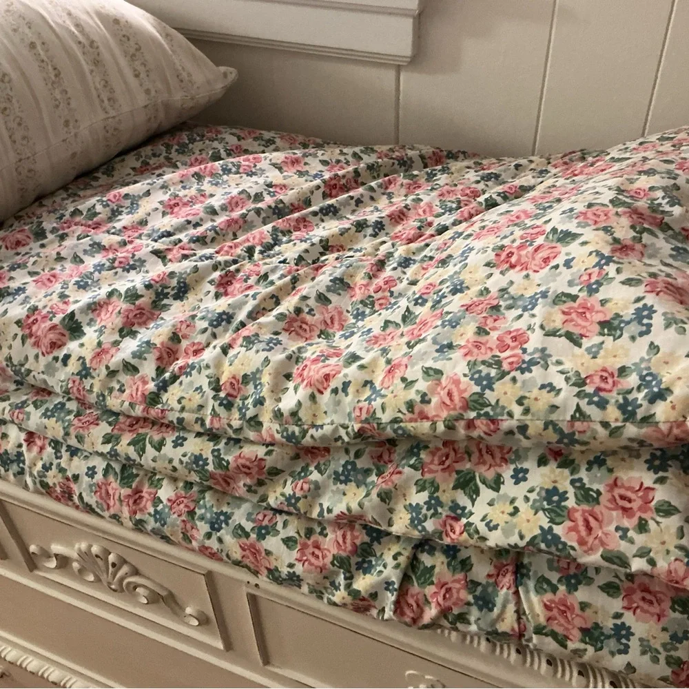 Prettiest Floral Comforter